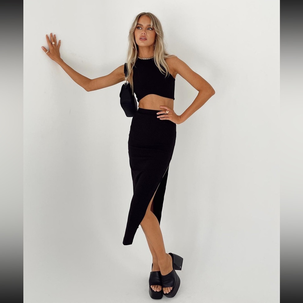 NEVER WORN: Princess Polly, Set in Black - (skirt and top)